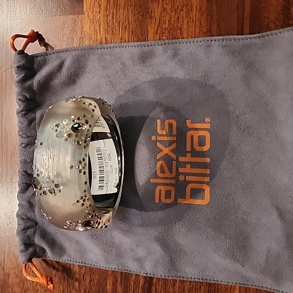 Alexis Bittar lucite crystal bracelet - Picture 3 of 5